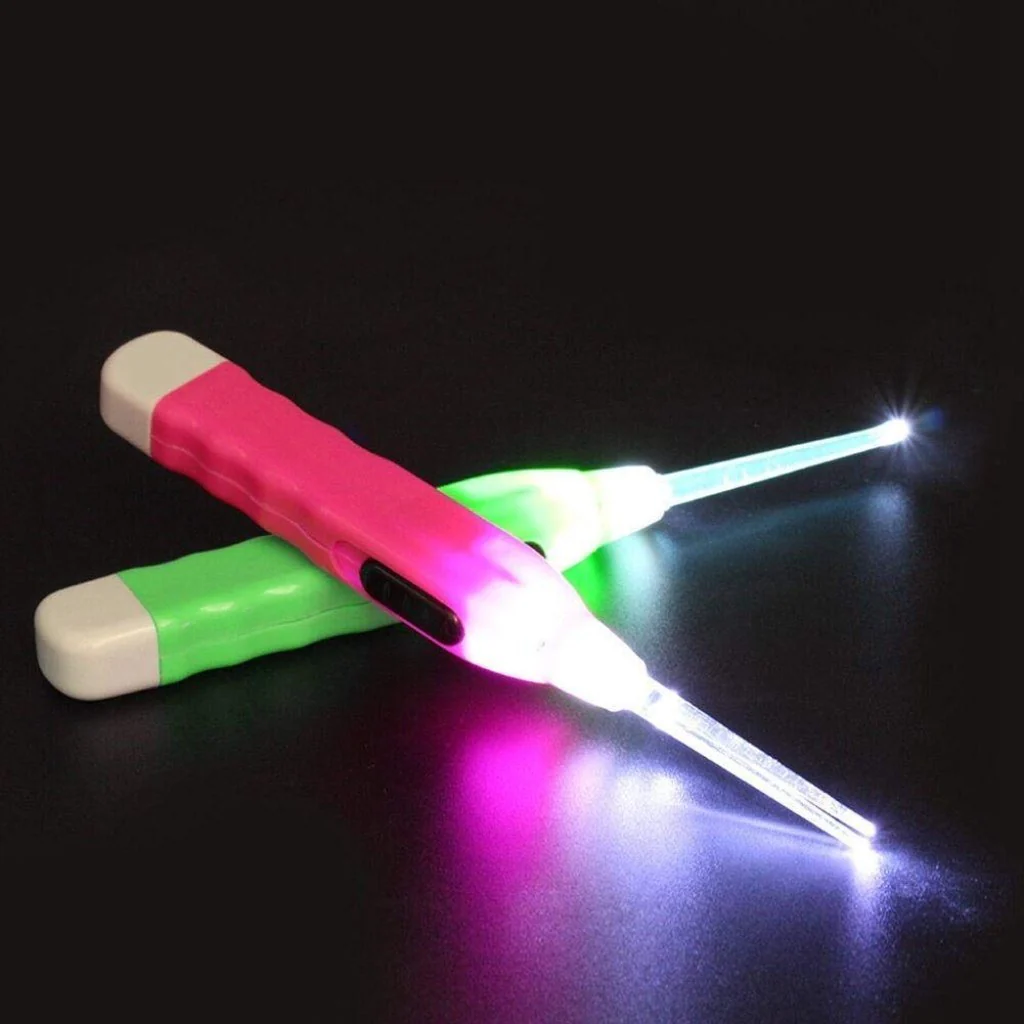 led flashlight ear pick cleaner